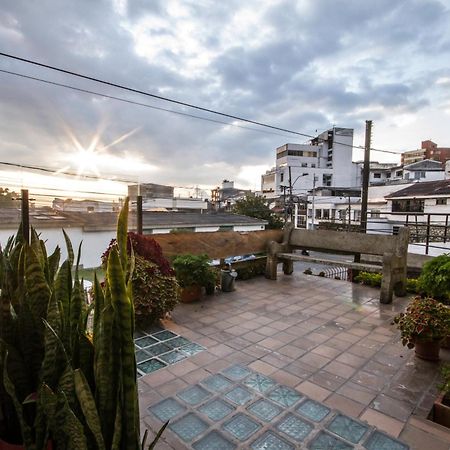 Hostal De La 57 Manizales Bagian luar foto