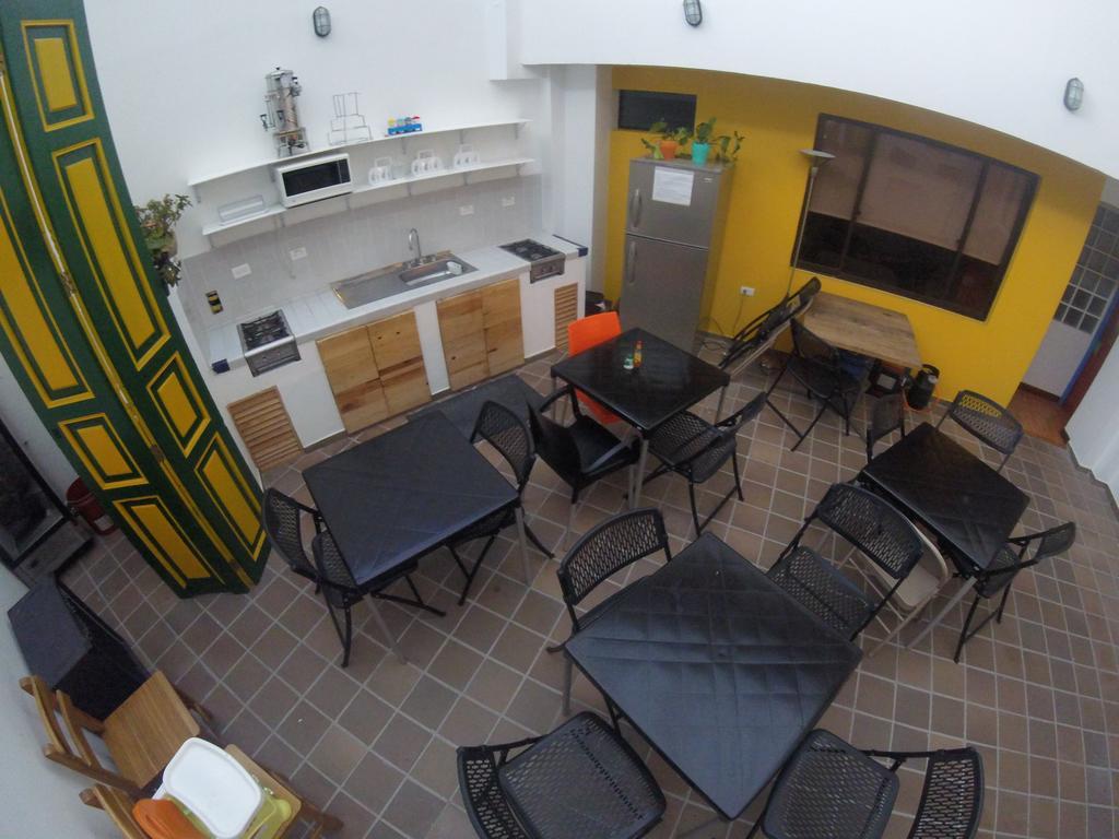 Hostal De La 57 Manizales Bagian luar foto