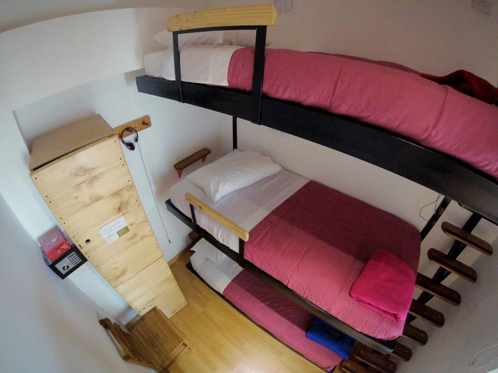 Hostal De La 57 Manizales Bagian luar foto