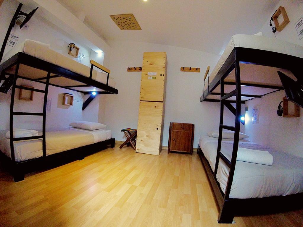 Hostal De La 57 Manizales Bagian luar foto
